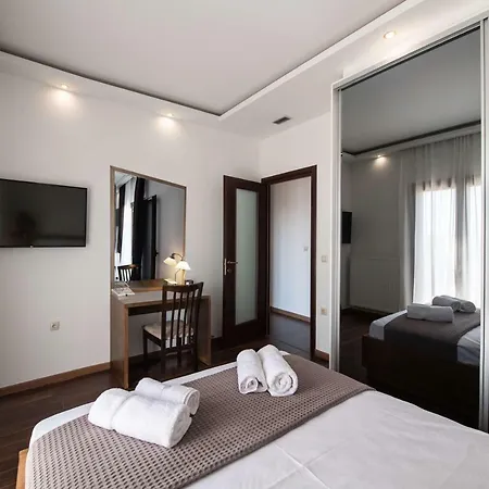 Enastron Private Mansion Apartment